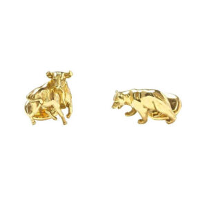 Cute-men-stainless-steel-gold-bull-bear-cufflinks-2