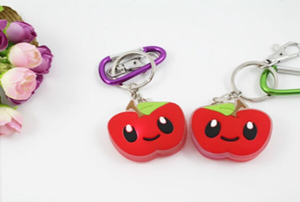 Red-Apple-keychain-with-smile-promotion-gifts-2