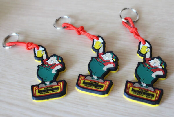 Rubber-keychain-custom-keychain-custom-Cartoon-Keychain-1