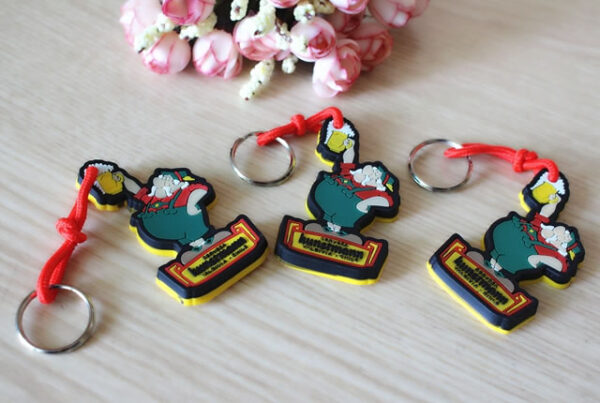 Rubber-keychain-custom-keychain-custom-Cartoon-Keychain-6