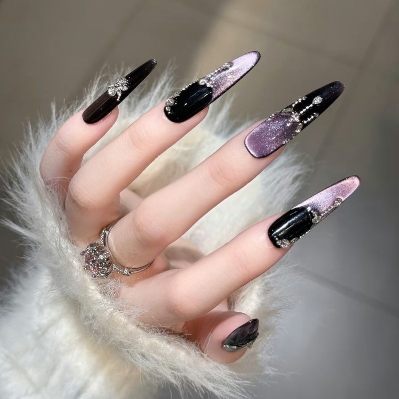 glitter-magic-purple-nail-design