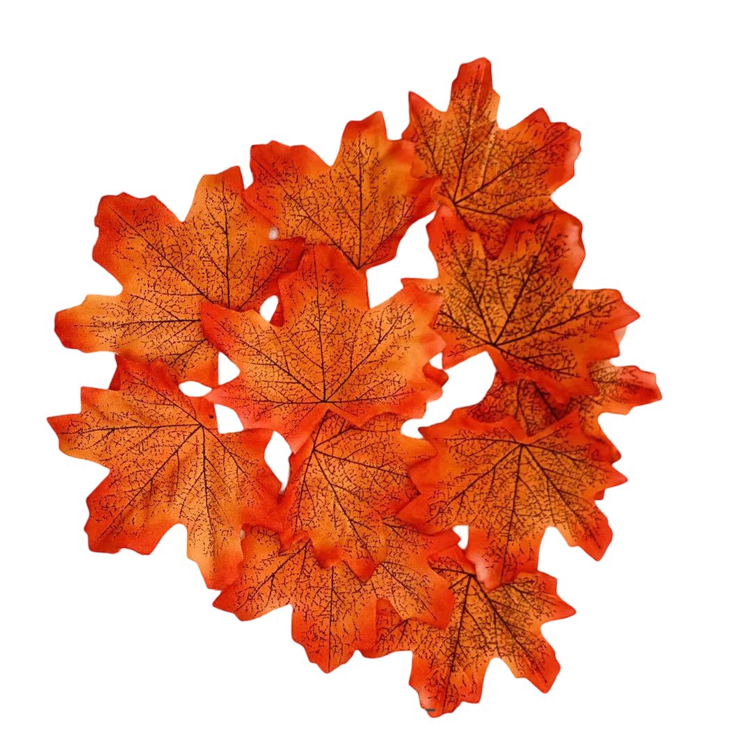 autumn-thanksgiving-maple-leaves-decor