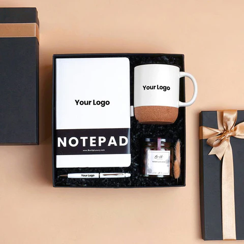 custom-office-gift-set-for-business