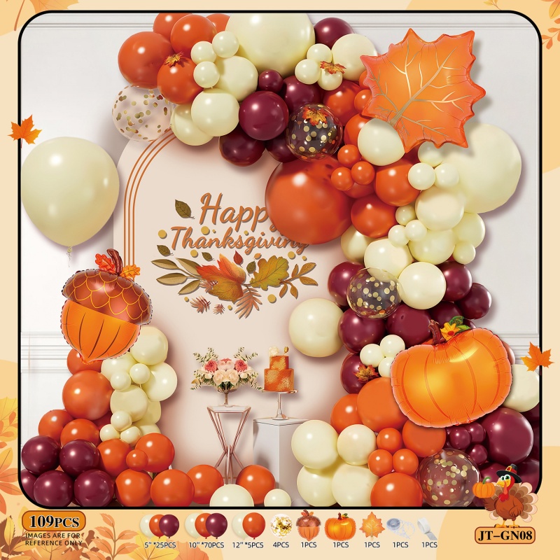 thanksgiving-photo-booth-balloons