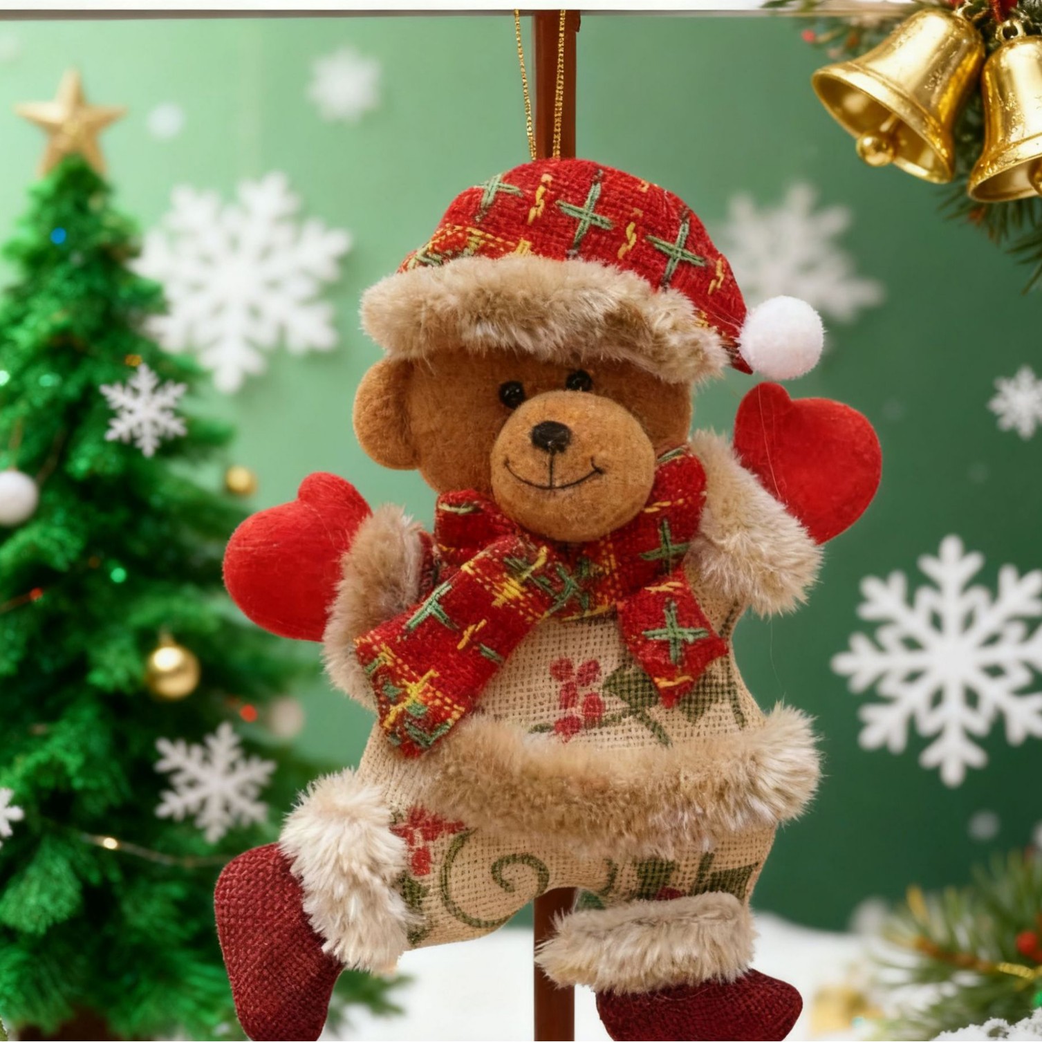xmas-plush-tree-decoration