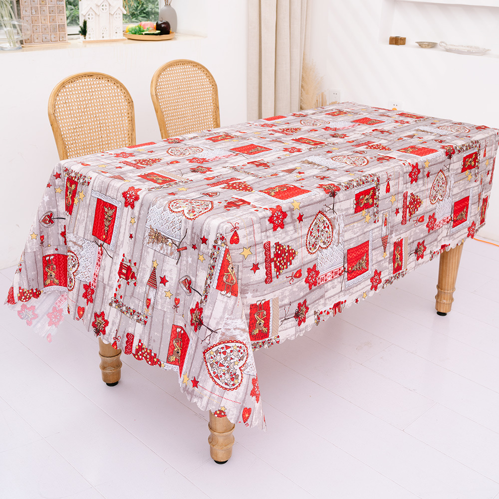 xmas-tablecloth-for-party-decor